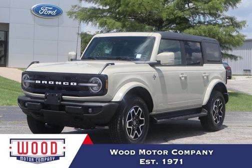 2025 Ford Bronco Outer Banks