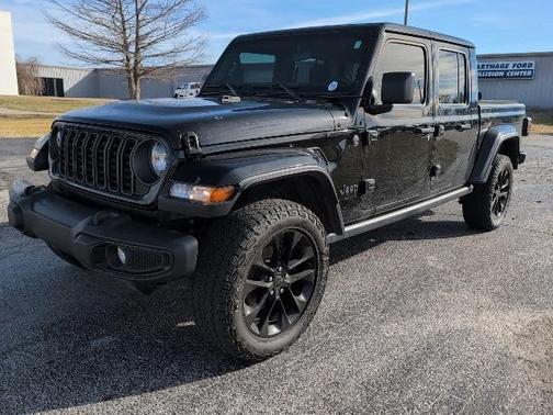 2024 Jeep Gladiator Nighthawk