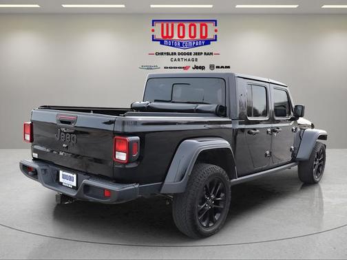 2024 Jeep Gladiator Nighthawk
