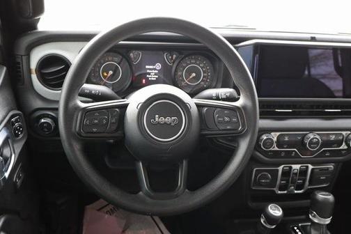 2024 Jeep Gladiator Nighthawk