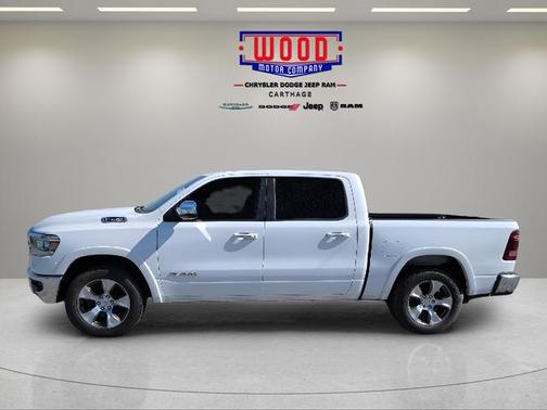 Bright White Clearcoat 2020 RAM 1500 Laramie