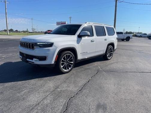 2022 Jeep Wagoneer Series III