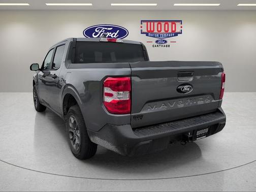 Gray Metallic 2025 Ford Maverick XLT