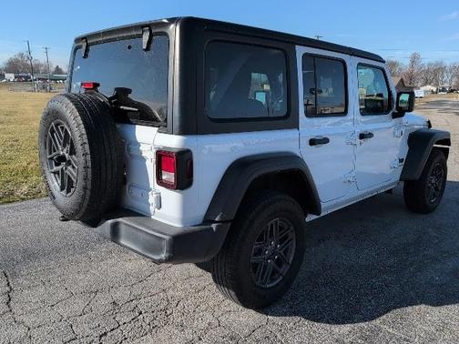 2024 Jeep Wrangler Sport