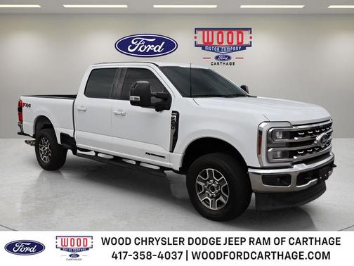 Oxford White 2024 Ford F-250 Lariat