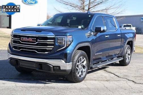 2022 GMC Sierra 1500 SLT
