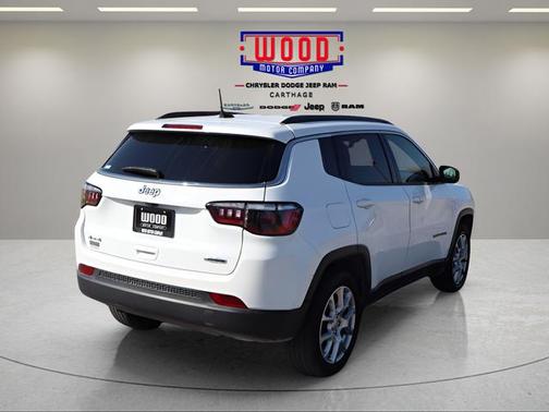 2023 Jeep Compass Latitude Lux