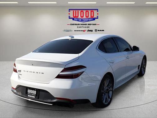 2022 Genesis G70 2.0T