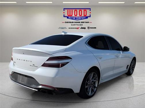 2022 Genesis G70 2.0T