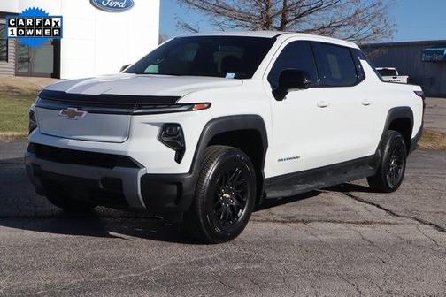 2025 Chevrolet Silverado EV LT