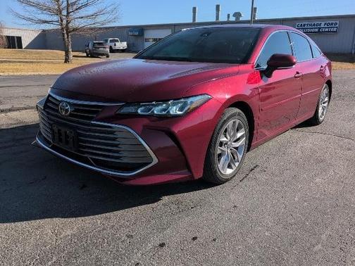 2019 Toyota Avalon XLE