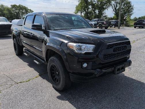 Black 2017 Toyota Tacoma TRD Sport