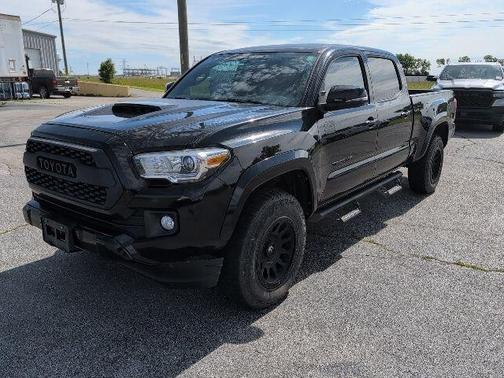 Black 2017 Toyota Tacoma TRD Sport