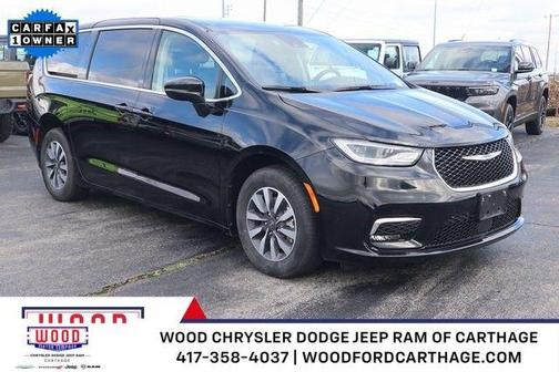 2024 Chrysler Pacifica Hybrid Select
