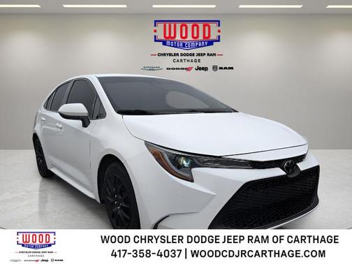 Super White 2021 Toyota Corolla LE