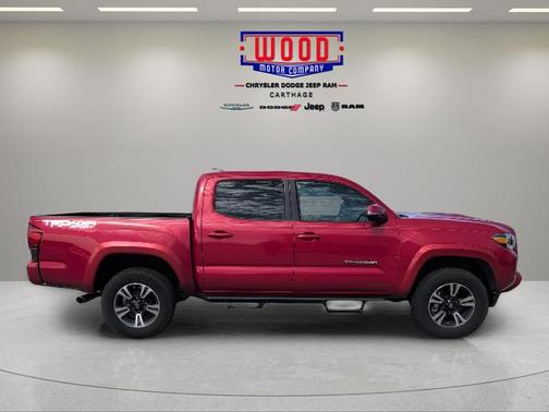 Barcelona Red Metallic 2019 Toyota Tacoma TRD Sport