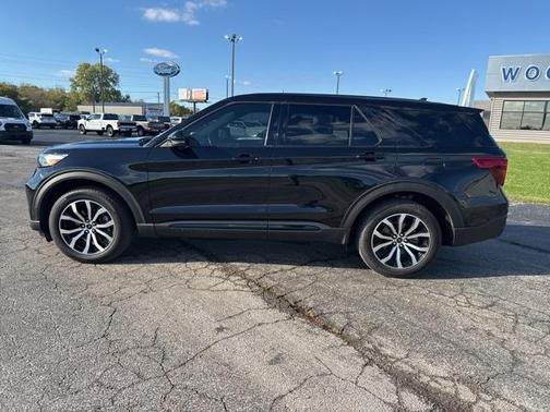2021 Ford Explorer ST