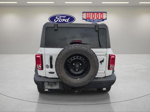Oxford White 2022 Ford Bronco Black Diamond