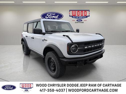 Oxford White 2022 Ford Bronco Black Diamond