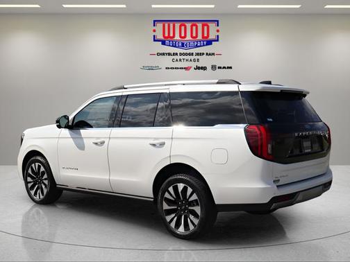 Star White 2026 Ford Expedition Platinum