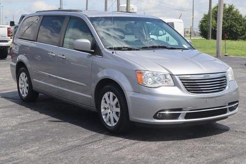 2015 Chrysler Town & Country Touring