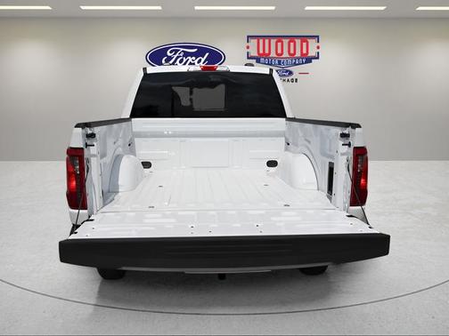 Oxford White 2026 Ford F-150 XLT