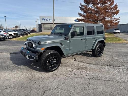 2024 Jeep Wrangler 4xe Sahara