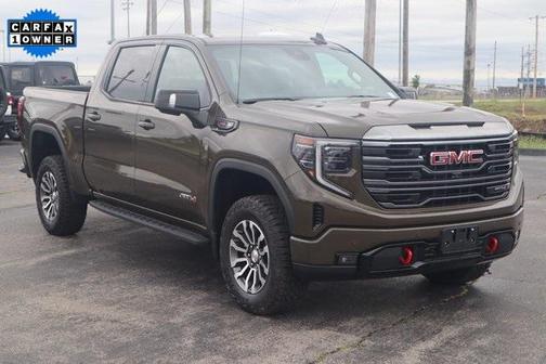 2023 GMC Sierra 1500 AT4