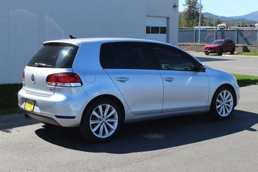 Reflex Silver Metallic 2012 Volkswagen Golf TDI