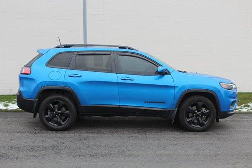 Hydro Blue Pearlcoat 2020 Jeep Cherokee Altitude