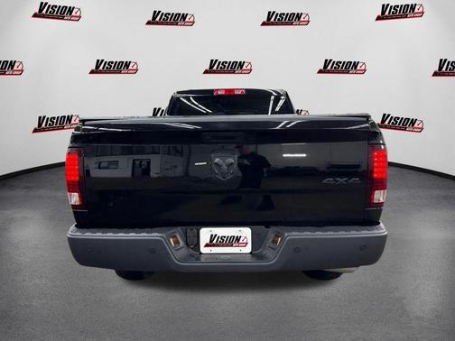 2022 RAM 1500 Classic Warlock Quad Cab 4x4 6'4' Box