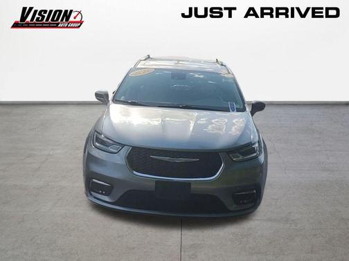 2021 Chrysler Pacifica Hybrid Touring L