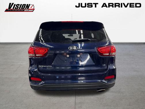 2020 Kia Sorento S