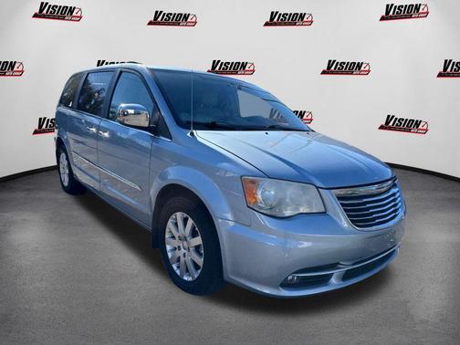 2012 Chrysler Town & Country Touring-L