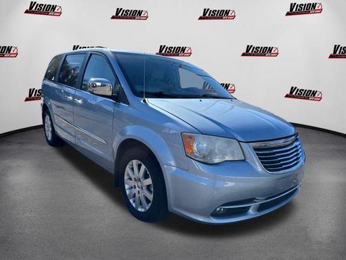 2012 Chrysler Town & Country Touring-L