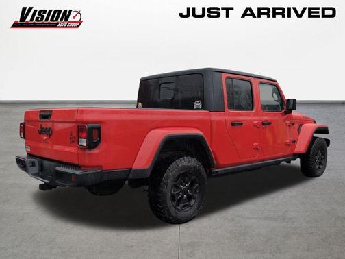 Firecracker Red Clearcoat 2023 Jeep Gladiator Sport