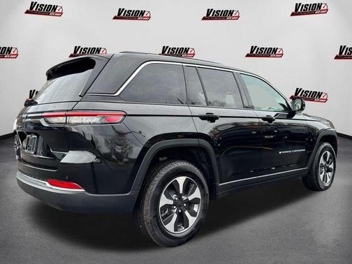 2024 Jeep Grand Cherokee 4xe Base