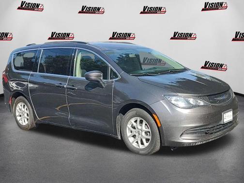 2020 Chrysler Voyager LXI