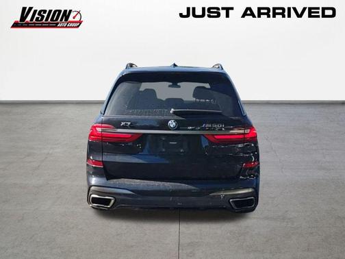 2020 BMW X7 M50i