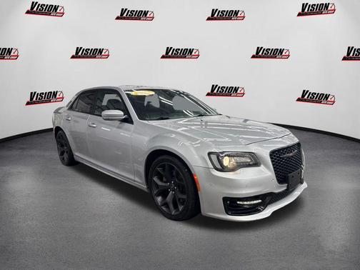 2022 Chrysler 300 S