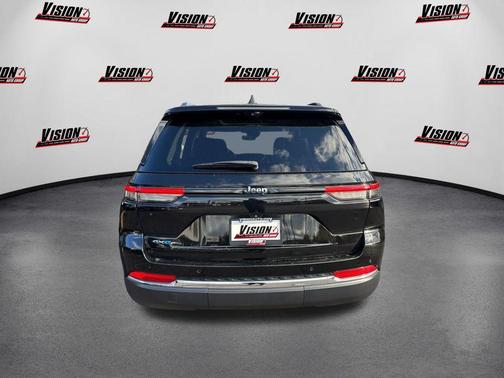 2022 Jeep Grand Cherokee 4xe Base