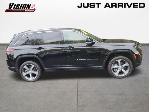 2022 Jeep Grand Cherokee 4xe Base