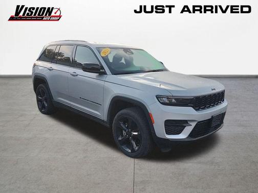 2023 Jeep Grand Cherokee Altitude