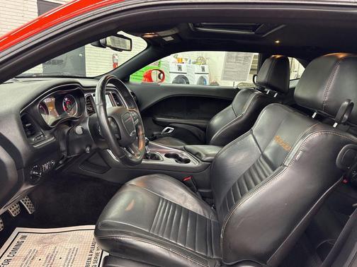 Go Mango 2016 Dodge Challenger R/T