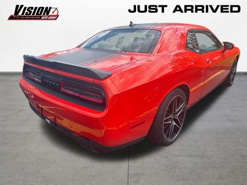 Go Mango 2016 Dodge Challenger R/T