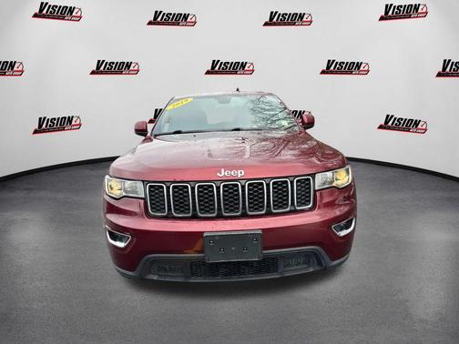 2019 Jeep Grand Cherokee Laredo