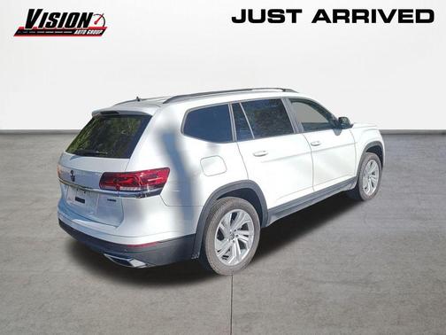 2023 Volkswagen Atlas 2.0T SE w/Technology 4MOTION