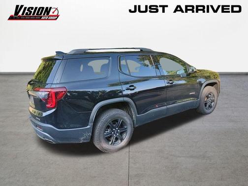 2020 GMC Acadia AWD AT4