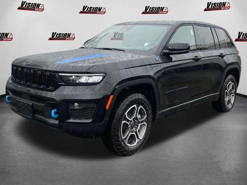 2024 Jeep Grand Cherokee 4xe Trailhawk