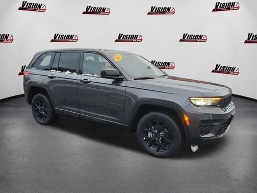 2025 Jeep Grand Cherokee Altitude